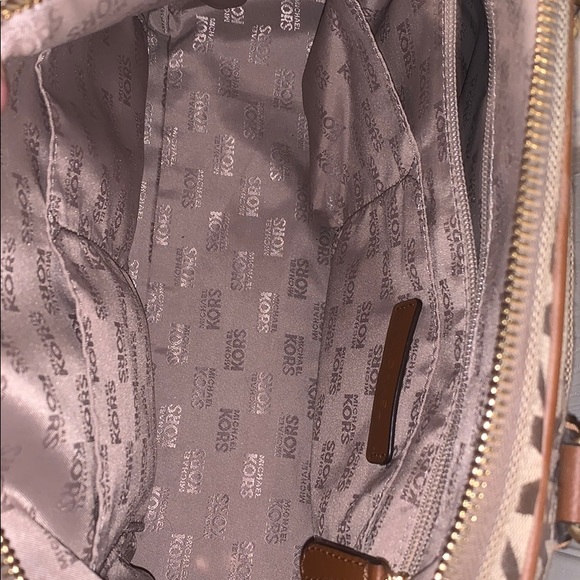 Michael Kors Handbag - Picture 5 of 5